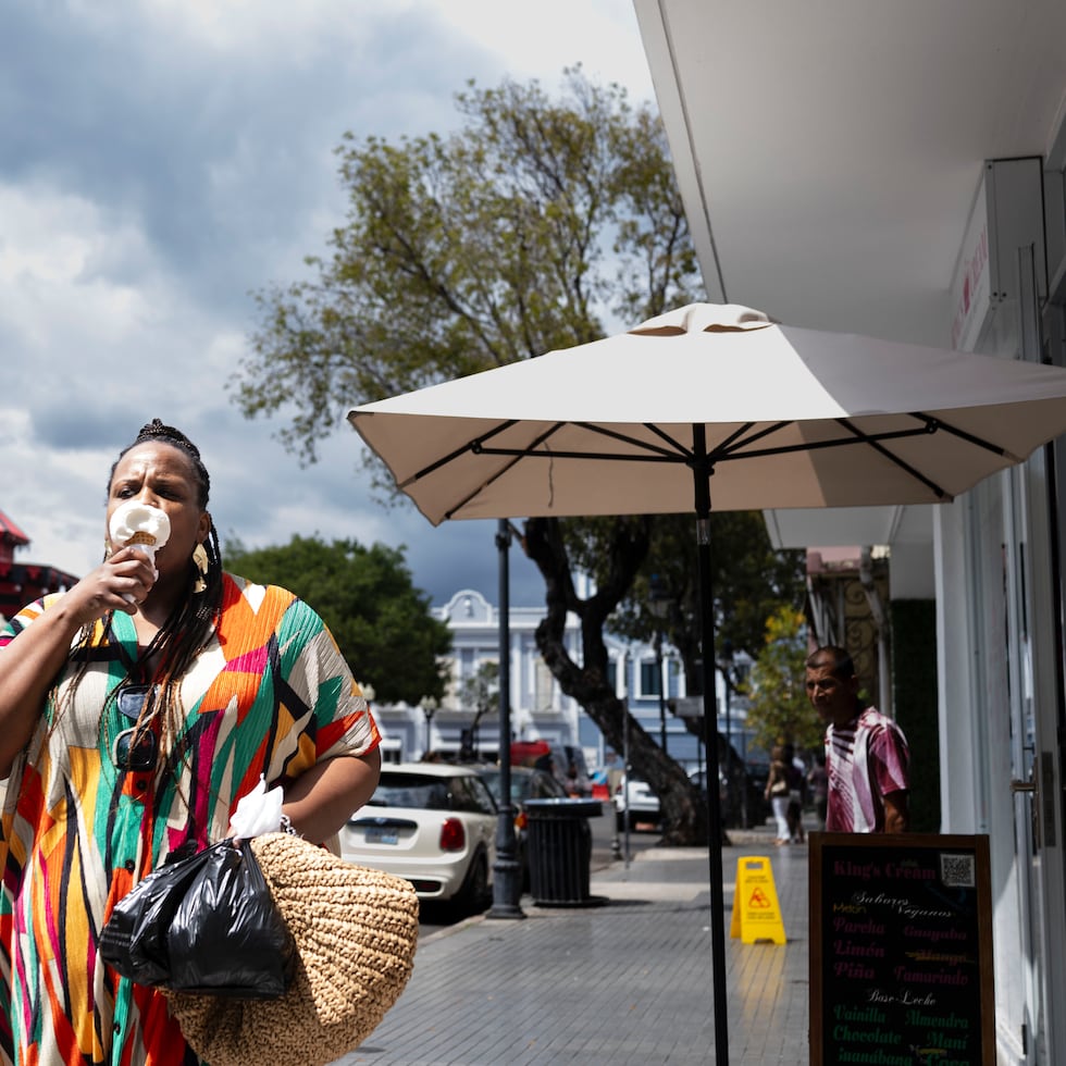 La iniciativa comenzó en la Ciudad Señorial a principios de diciembre cuando la Legislatura Municipal aprobó la ordenanza llamada Hecho en Ponce, que ayudaría a empresas asociadas al organismo que operen o se establezcan en esta municipalidad. En la foto de Archivo, vista parcial del casco urbano de Ponce.
Foto por:
Xavier Araújo | GFR Media
xavier.araujo@gfrmedia.com
Araujo