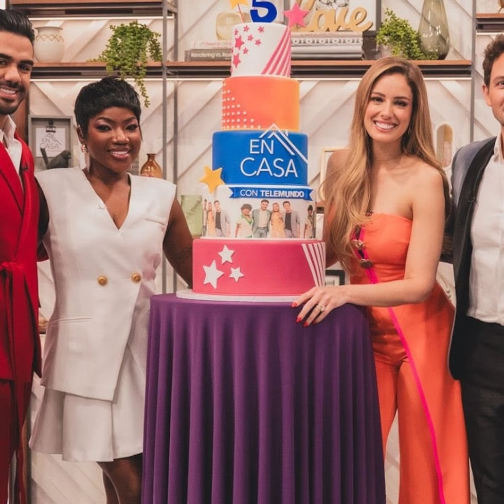 Carlos Adyan, Chiky Bombom, Aleyda Ortiz y Gabriel Coronel.