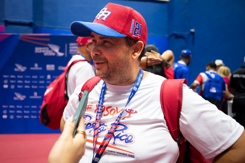 Bladimir Díaz, padre de Adriana, es el entrenador nacional del equipo femenino.