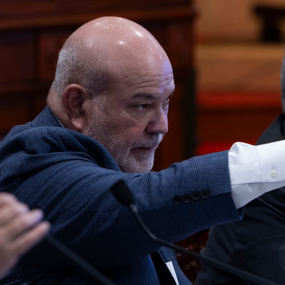 El presidente de la Cámara de Representantes, Carlos "Johnny" Mendez, anticipó que no dará paso a una enmienda a la Ley 82 del 2026, y dijo que así se lo advirtió al representante Jorge Navarro.