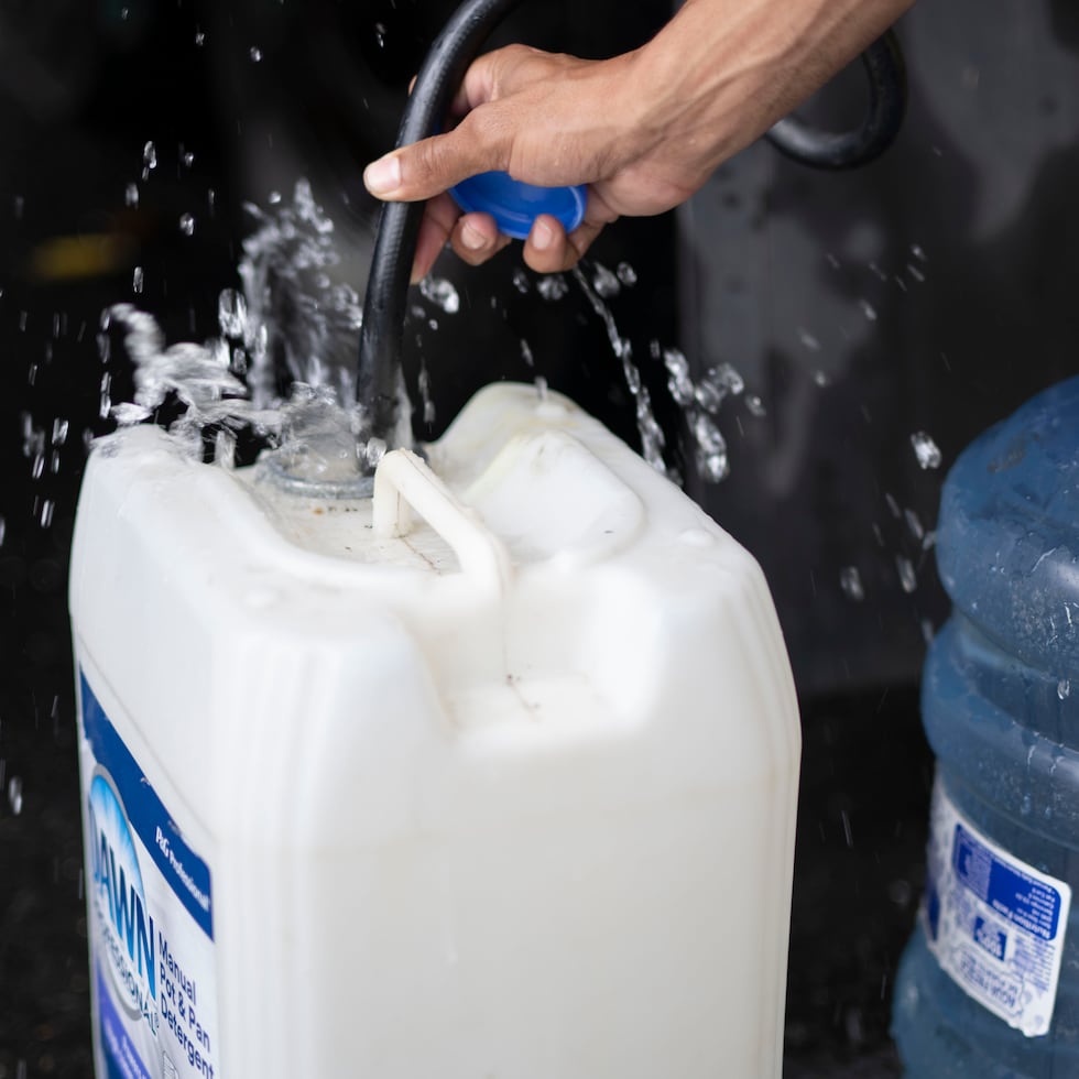 La AAA había indicado que tendría camiones oasis disponibles en coordinación con los municipios afectados.