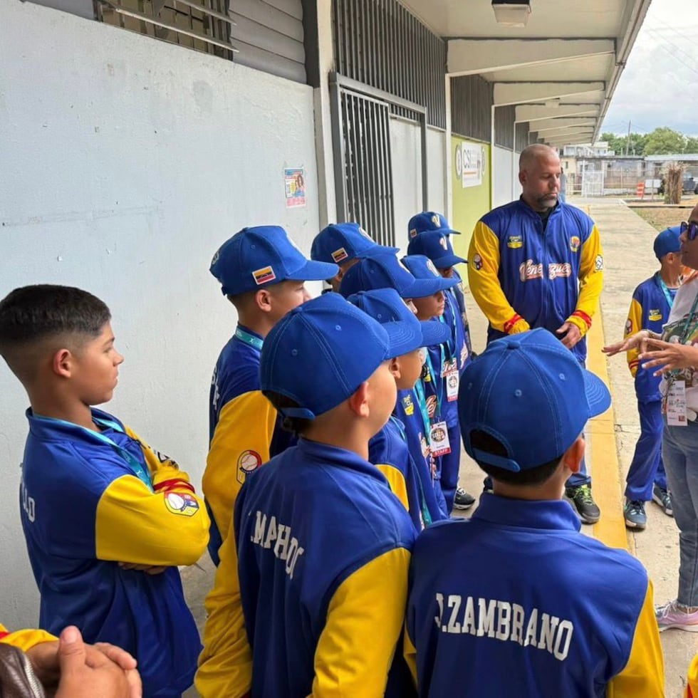 El equipo de Venezuela llegó a Loíza ayer, sábado.