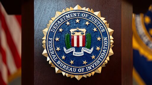 Imagen de la cobertura de: Aumenta el rechazo a los despidos de agentes del FBI que investigaron a Donald Trump