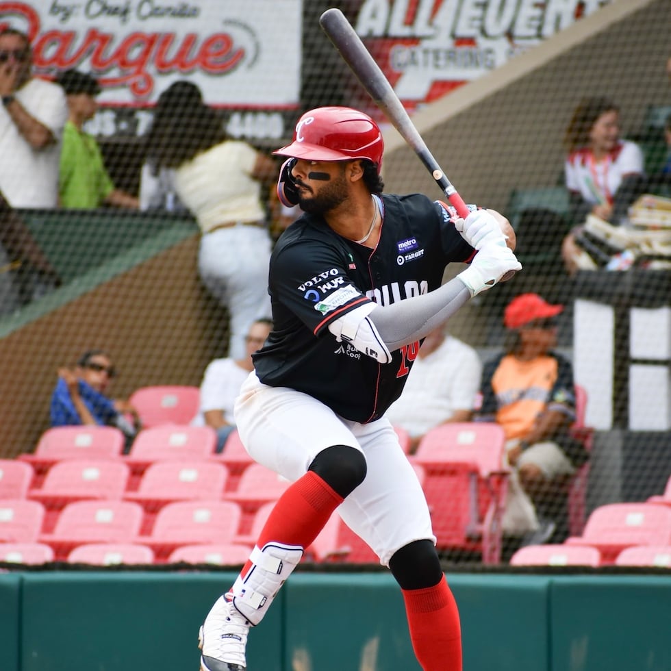 MJ Meléndez debutó el martes con un sencillo al jardín derecho.