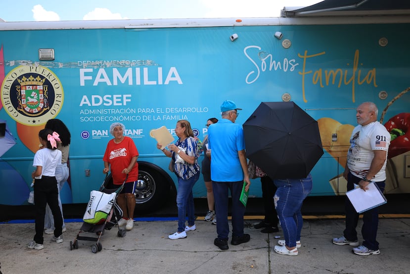 Los participantes del Programa de Asistencia Nutricional llevan meses enfrentando problemas con la plataforma de Familia para recertificarse.