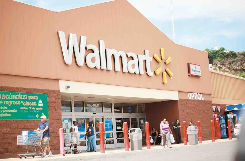 Además de los aumentos, Wal-Mart dice que planea hacer cambios en la forma que se programa el horario de los empleados. (GFR MEDIA)