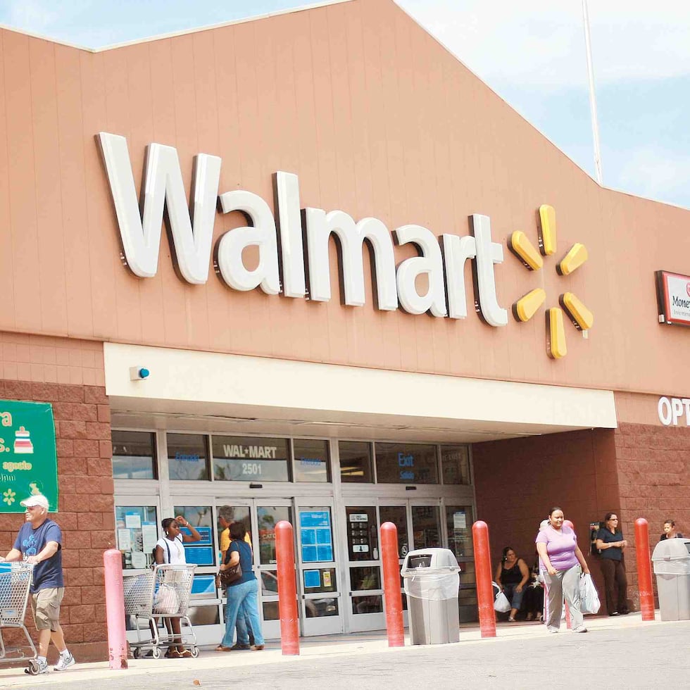 Walmart llegó a Puerto Rico en 1992. Desde entonces, la megacadena ha establecido 56 tiendas, incluyendo los "Supercenters" y su marca de membresía Sam's Club.