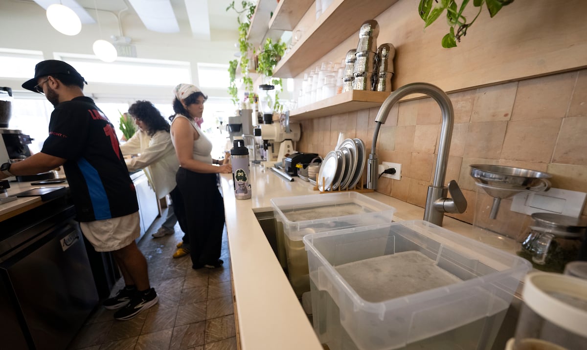 215 SMEs request government incentives due to a water service emergency