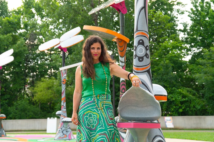 Anaitté Vaccaro es una artista, escenógrafa digital y narradora experiencial puertorriqueña con base en Atlanta.