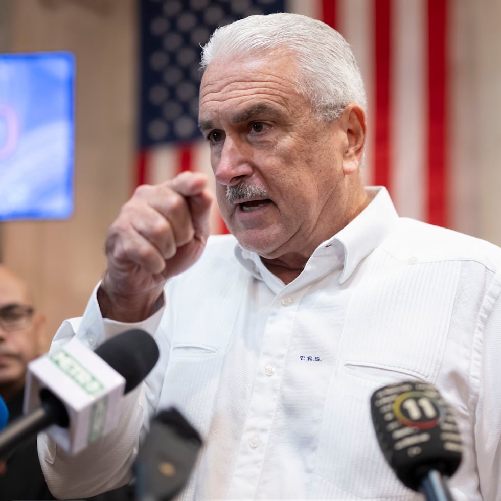 Rivera Schatz argumentó que quien único quiere la permanencia de Luis González Delgado en la jefatura de la AAA es la gobernadora Jenniffer González.