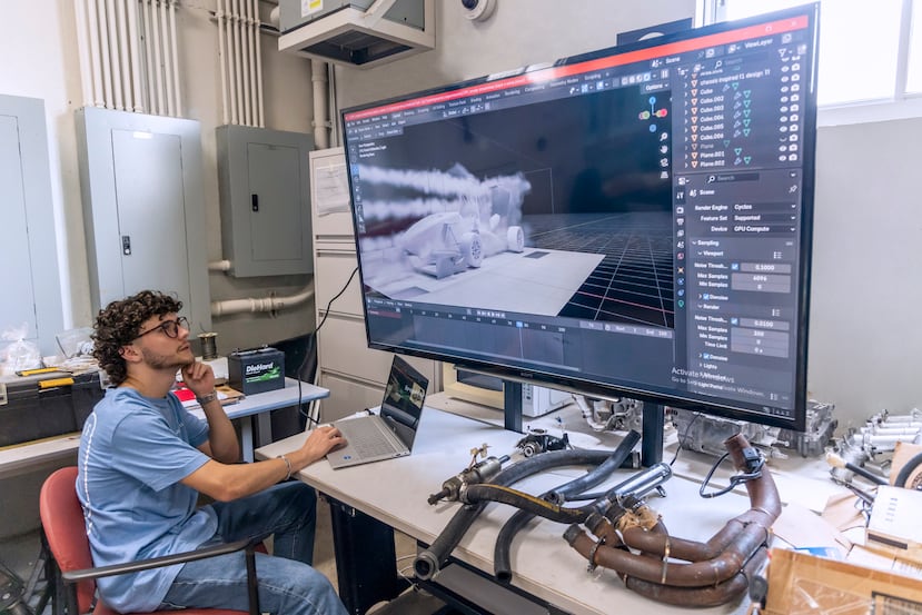 Tanto los programas de bachillerato como los de maestría están acreditados por la Comisión Acreditadora de Ingeniería y Tecnología.