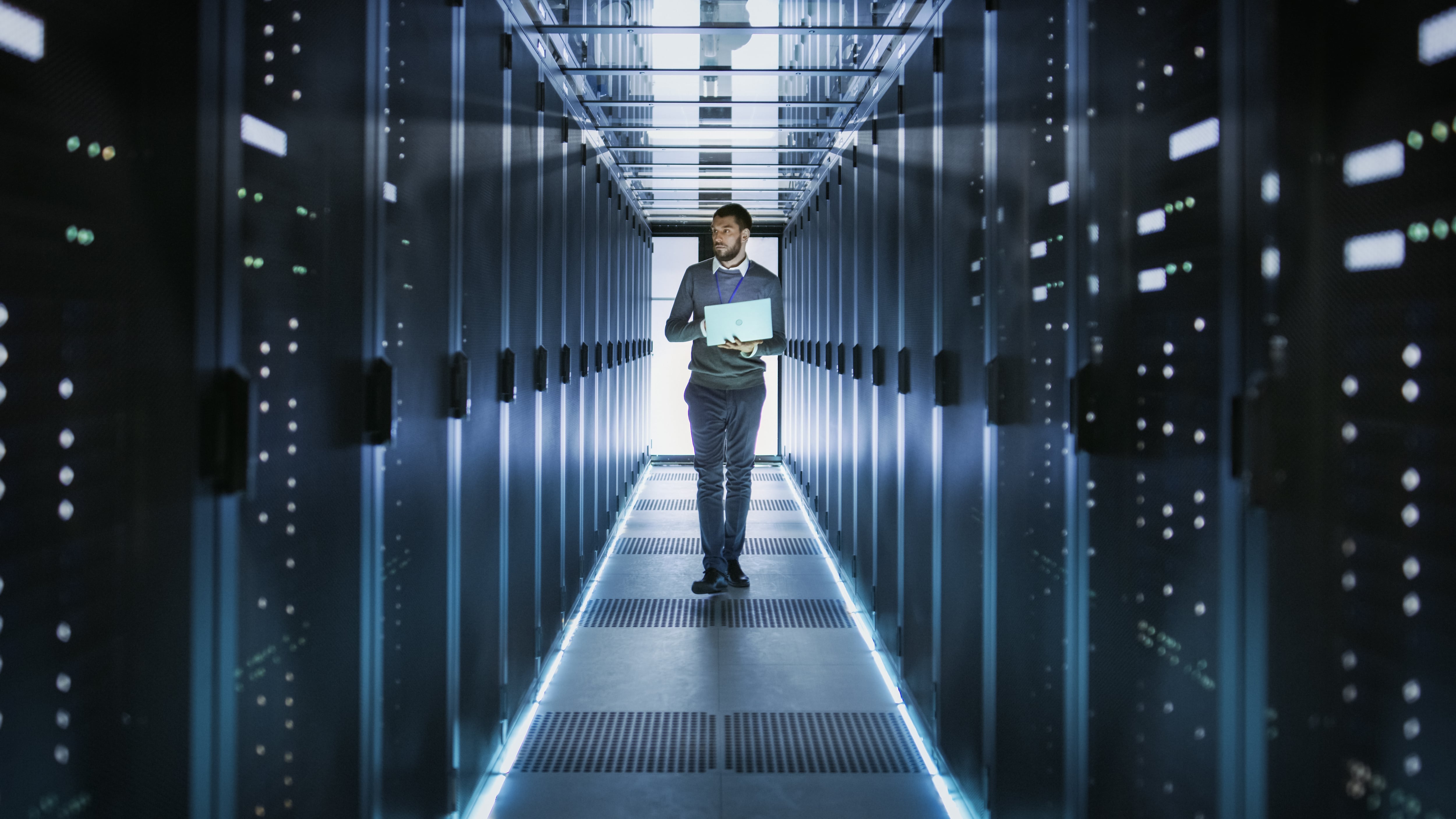 Cabos sueltos en propuesta sobre “data centers” de IA en Puerto Rico