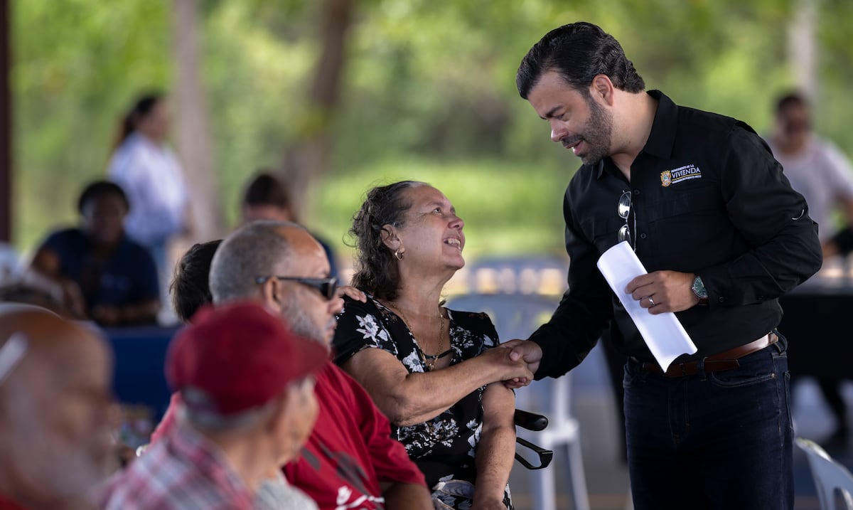 Vivienda ofrece tres opciones de relocalización a residentes de Juana Matos en Cataño