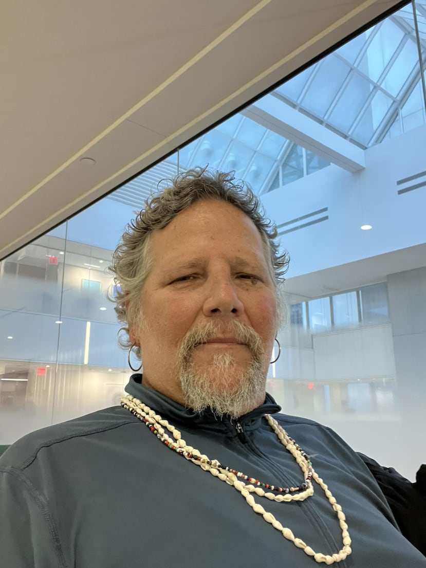 Juanra Fernández junto a su esposa administraron el Niuyorican Café en el Viejo San Juan. (Facebook)