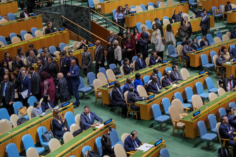 Integrantes de algunas delegaciones abandonaron el recinto durante la intervención del primer ministro de Israel, Benjamín Netanyahu.