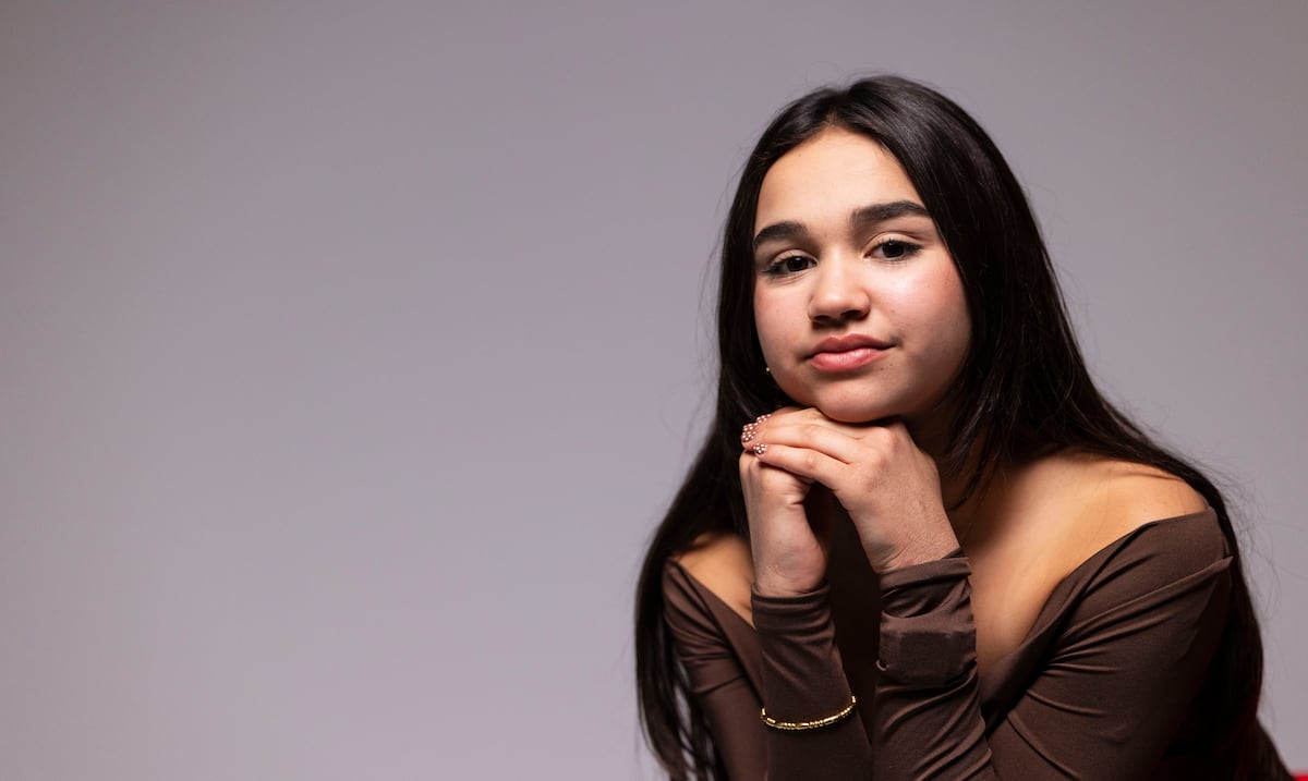 Valentina Zurkowsky transforma su diagnóstico de síndrome de Tourette en un legado de valentía