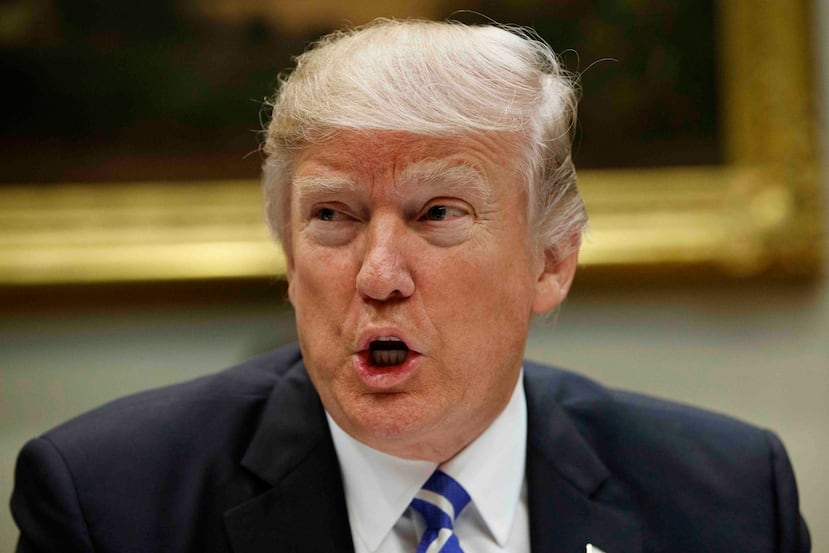 Una de las primeras medidas del presidente Trump fue quitar los fondos a grupos internacionales que practican o informan sobre el aborto. (AP)