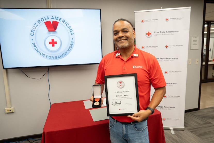 Este reconocimiento, firmado por el Presidente de los Estados Unidos, ha sido otorgado a personas que demuestran un nivel extraordinario de acción para salvar o sostener una vida.