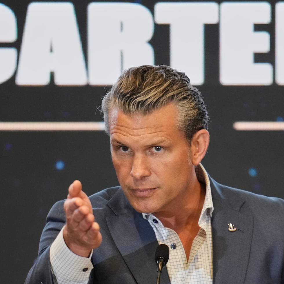 Durante una reunión de la denominada “Coalición de las Américas contra los Cárteles”, celebrada en Panamá, Hegseth afirmó que Colombia también se sumaría a la iniciativa “Escudo de las Américas”