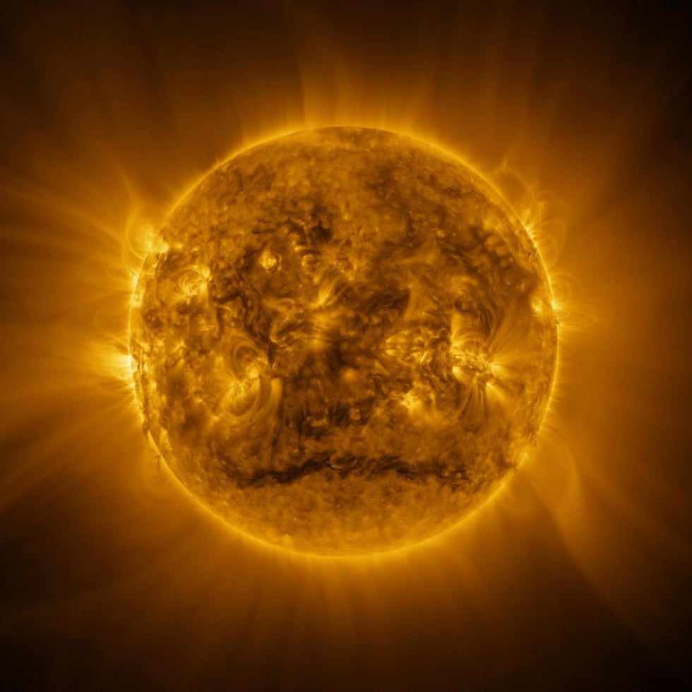 Las tormentas geomagnéticas son perturbaciones del campo magnético de la Tierra, que duran desde varias horas hasta incluso algunos días, y se producen por un aumento brusco de las partículas emitidas en las erupciones solares.