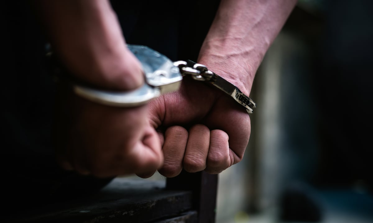 Capturan en Colombia a boricua imputado de apropiarse de miles de dólares en fraude bancario