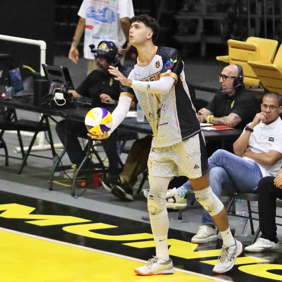 Axel Meléndez Watts lideró a los novatos al totalizar 147 puntos en 66 parciales jugados con los Cafeteros.