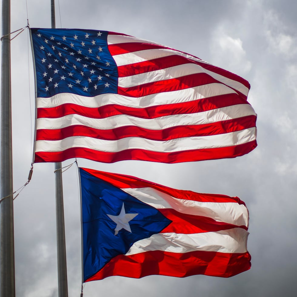 El plan tiene una segunda etapa: con un Senado y un presidente demócratas en 2029, podría ampliarse el Tribunal Supremo federal de nueve a 13 jueces. De esa manera, neutralizarían la ofensiva conservadora de la “Corte Trump”, afirma Ángel Rosa.