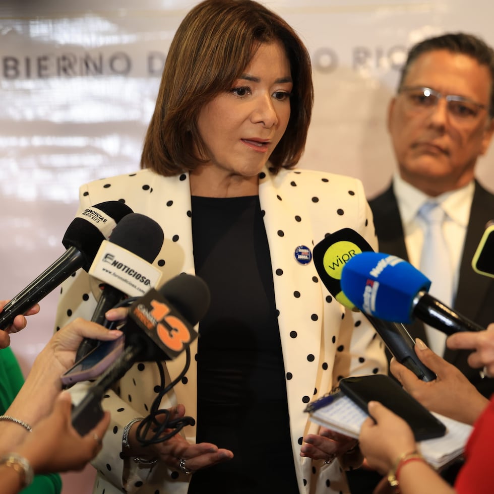 La secretaria de Justicia, Lourdes Gómez, dijo que hoy tendrá una reunión para decidir si apela o no el fallo judicial que ordena la entrega de documentos.