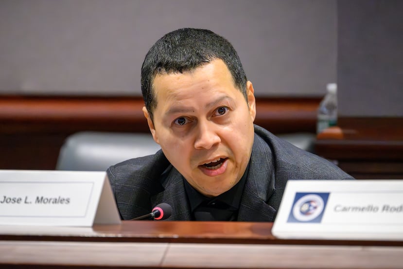 El líder comunitario y promotor José L. Morales durante la conferencia inaugural de la Comisión Comercial entre Puerto Rico y Connecticut.