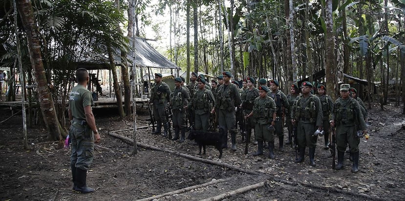 El pasado 15 de mayo, los equipos negociadores del gobierno colombiano y las FARC lograron un acuerdo para sacar a todos los menores de las filas de la guerrilla y facilitar su reintegración a la vida civil.(AP)