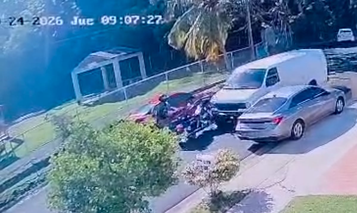 Tras las rejas pareja que habría intentado arrollar a un policía municipal tras persecución en Bayamón