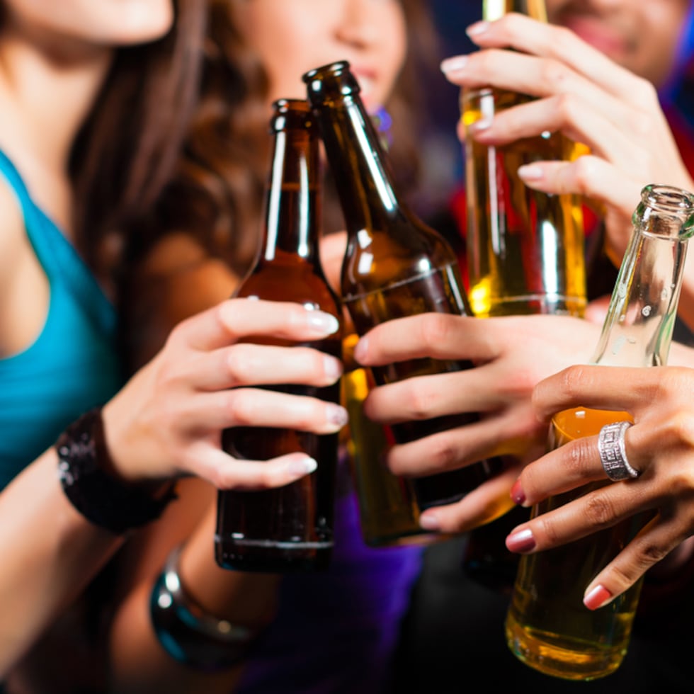 Elevar la edad mínima para el consumo de alcohol no es un ataque a la libertad individual, sino una inversión en cerebros más sanos, decisiones más conscientes y menos vidas marcadas por la adicción al alcohol, opina Francisco San Miguel