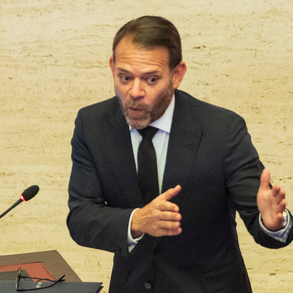 Adrián González Costa argued that the resolutions are “an important reminder to the U.S. government and the international community regarding the colonial situation in Puerto Rico”.