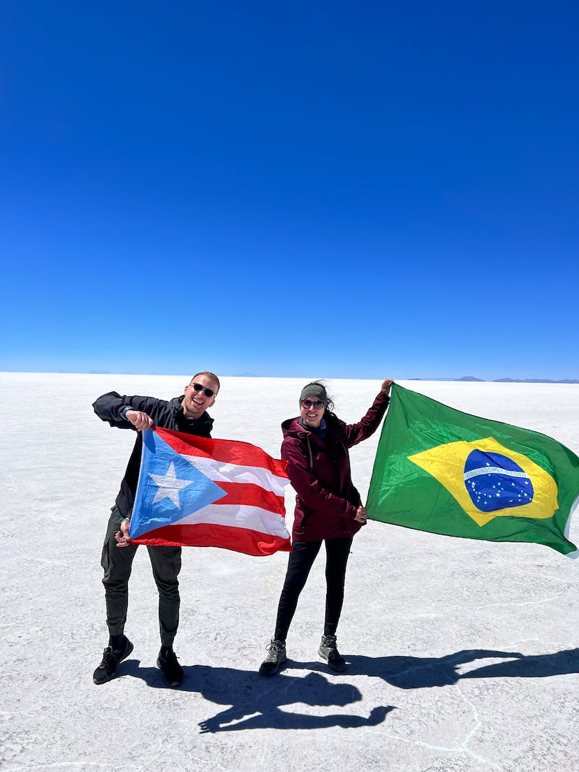 Peña Crescioni en el Salar de Uyuni en Bolivia.