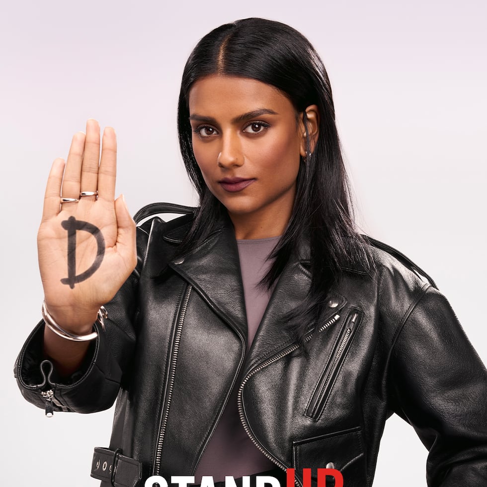 Simone Ashley es la portavoz de la campaña.