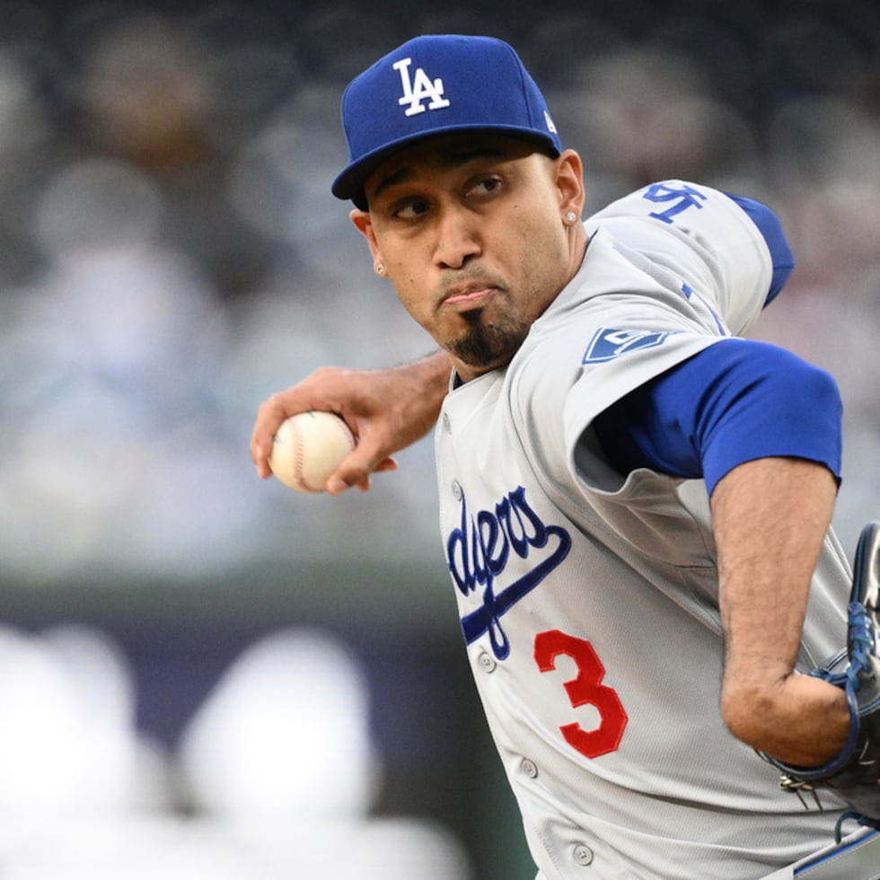 Edwin “Sugar” Díaz dio otro paso en su recuperación al volver a lanzar durante una práctica.