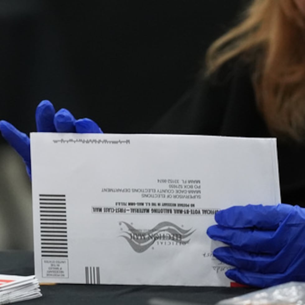Está previsto que algunas papeletas para las elecciones de noviembre se envíen en los próximos días.