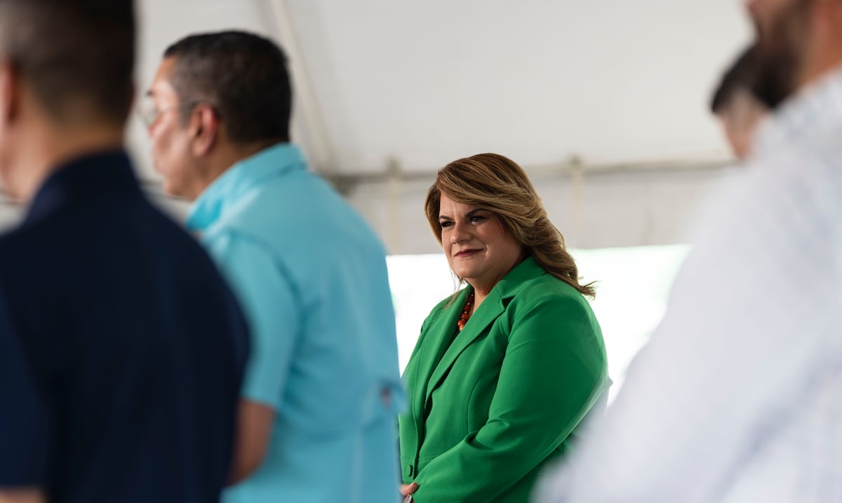 Junta Fiscal exhorta a Jennifer González a no firmar proyecto que clasificaría alguaciles como alto riesgo