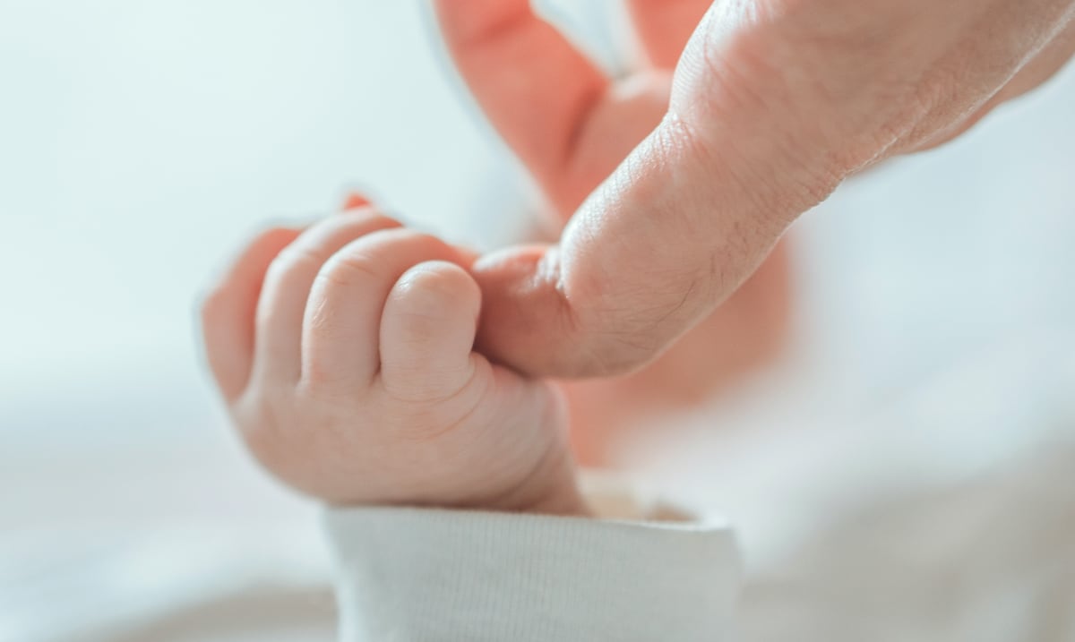 “Lo dejaron desatendido”: radican cargos contra padres por muerte de su hijo de dos meses ocurrida en 2024
