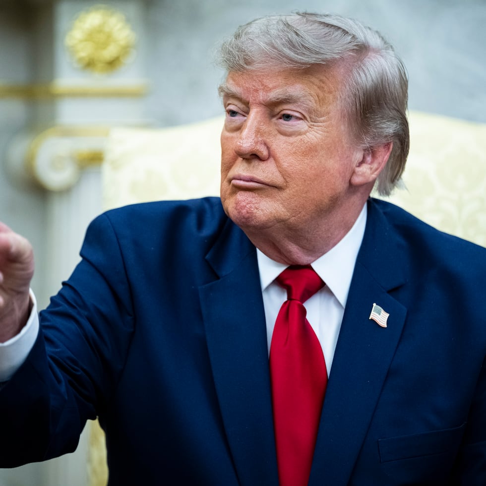 Trump calificó de "ridículo" el posible acercamiento entre Canadá y el bloque europeo y cuestionó a Ottawa como socio comercial.