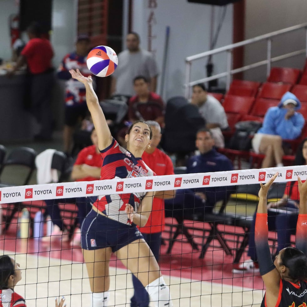 Ana Sofía Jusino y las Criollas de Caguas enfrentarán a las Atenienses de Manatí en el inicio de la postemporada.