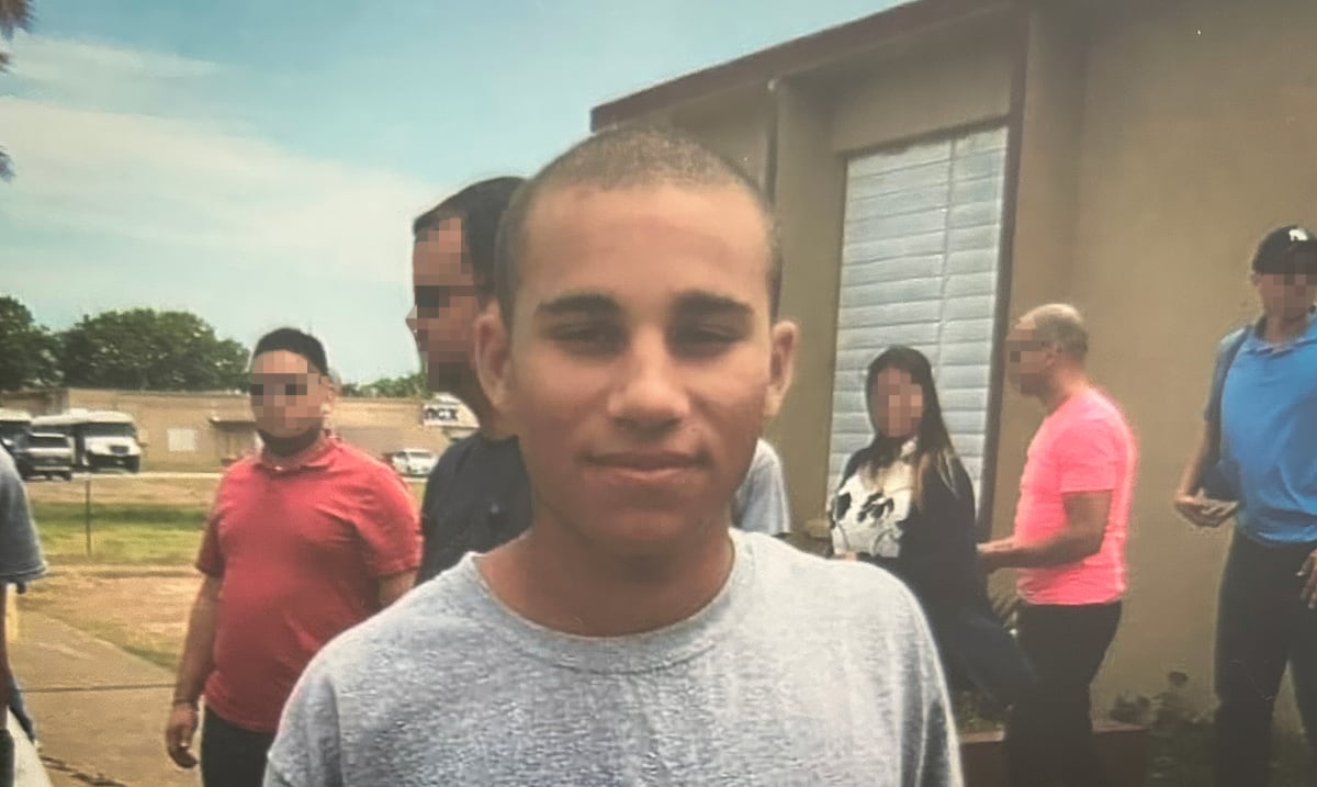 Joven con esquizofrenia lleva año y medio preso en Puerto Rico sin cargos en su contra