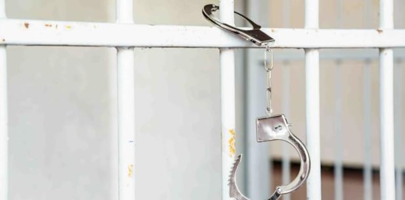 Una jueza del del Tribunal de Carolina le señaló una fianza de $30,000 al imputado. (Shutterstock)