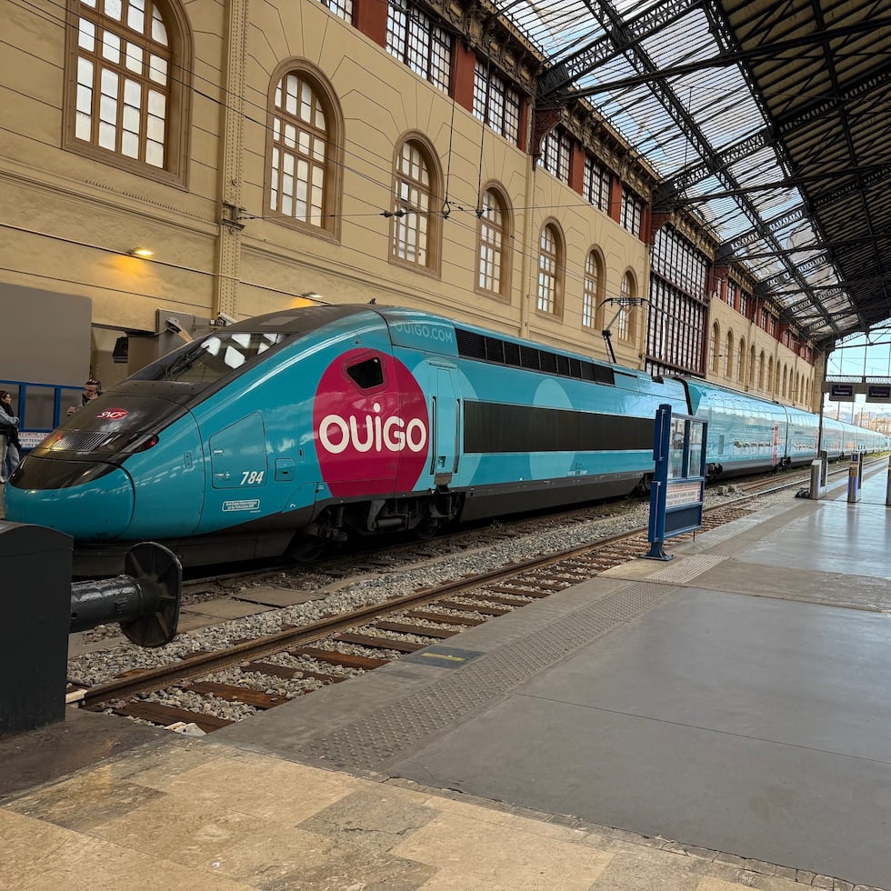 Ouigo es una de las opciones de líneas de trenes en Francia.