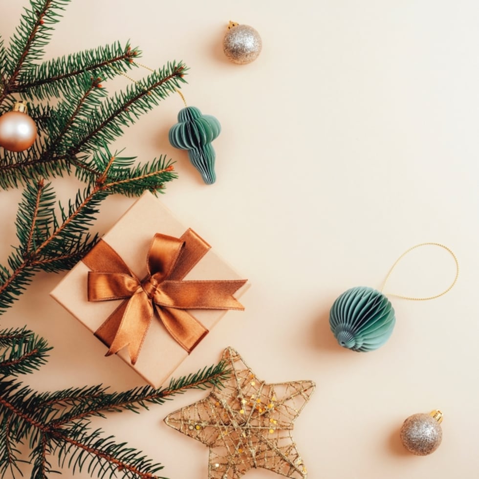 Los empaques merecen una atención especial, pues representan una gran oportunidad de cambio. En otras culturas existe la tendencia a usar menos envolturas, y como consumidores deberíamos comenzar a observar y exigir ese criterio en Puerto Rico, escribe Maricelis Rivera.