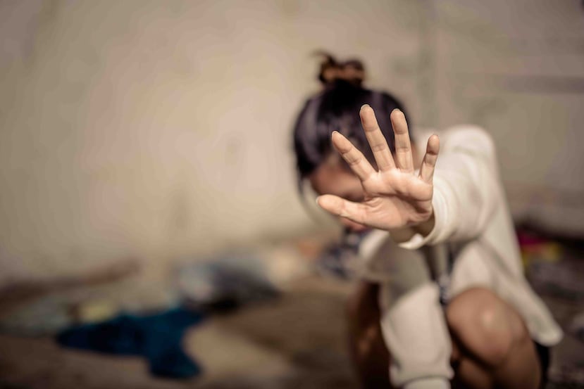La cantidad de casos de abuso sexual en menores que se atienden mensualmente ronda los 60, no los 800 como dijo la legisladora. (Shutterstock)