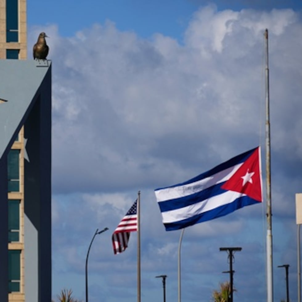 El gobierno de Donald Trump acaba de acusar al expresidente cubano Raúl Castro de cargos criminales, mientras presiona a favor de cambios políticos y económicos en el país caribeño.