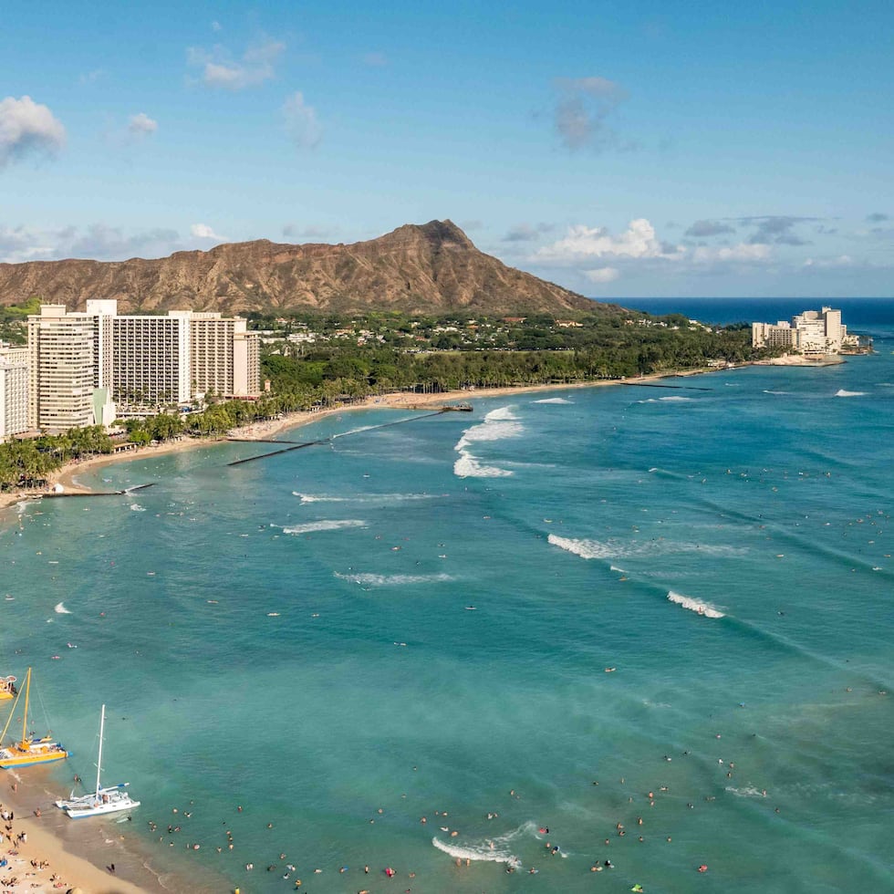 Con 1.4 millón de habitantes, Hawaii es uno de los estados de mayor concentración poblacional de Estados Unidos, con el 14.7% de sus habitantes ubicados en la capital de Honolulu, señala Orlando Parga.