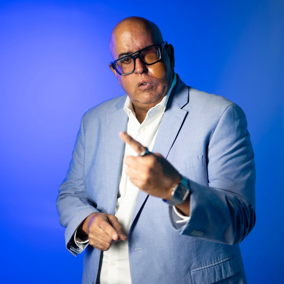 El licenciado Edwin Prado señala que la enfermedad ha transformado su vida para bien.
