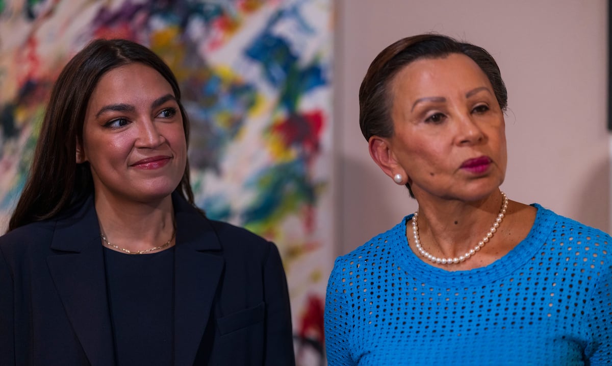 Velázquez y AOC exigen a Jennifer González y Trump actuar ante crisis de agua en Puerto Rico